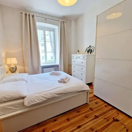 Separated Bedroom, Living Room, Fast Wi-fi, 50m2 Litewska 12 Lejlighed *
