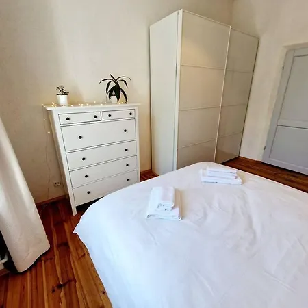 Separated Bedroom, Living Room, Fast Wi-fi, 50m2 Litewska 12 Lejlighed